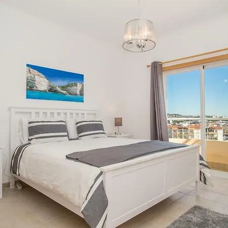 Mill Heights Town House With Hot Tub * Lagos