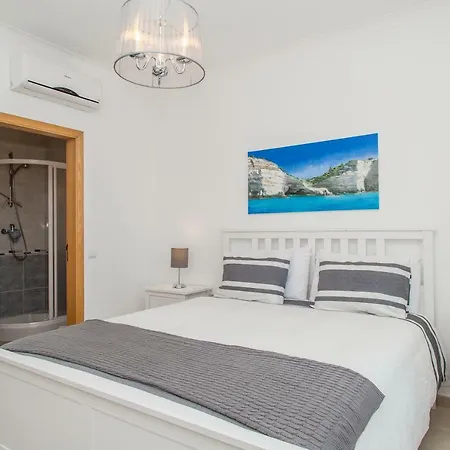 Hébergement de vacances Mill Heights Town House With Hot Tub Lagos